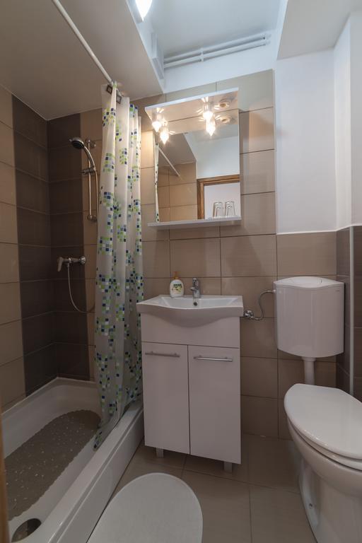 Breza Guesthouse Слуни Екстериор снимка