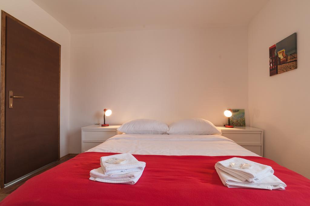 Breza Guesthouse Слуни Екстериор снимка